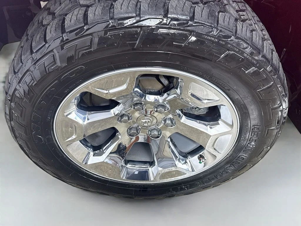 Used 2019 Flame Red Clearcoat Ram Big Horn/Lone Star image 9