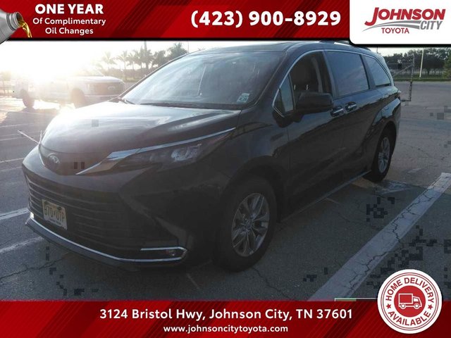 2024 Toyota Sienna XLE