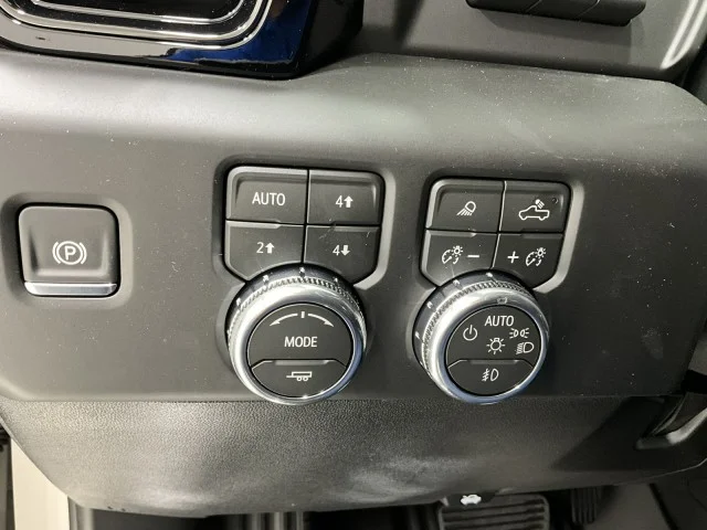 2026 GMC Sierra 2500HD AT4 - Photo 26