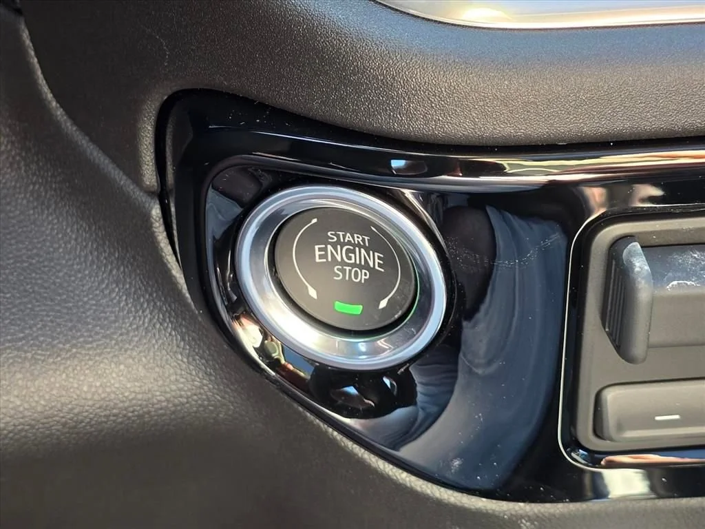 New 2026 Summit White GMC SLT image 15