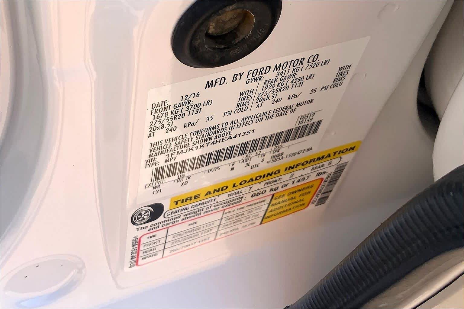 Used 2017 White Platinum Metallic Tri-Coat Ford Limited image 37