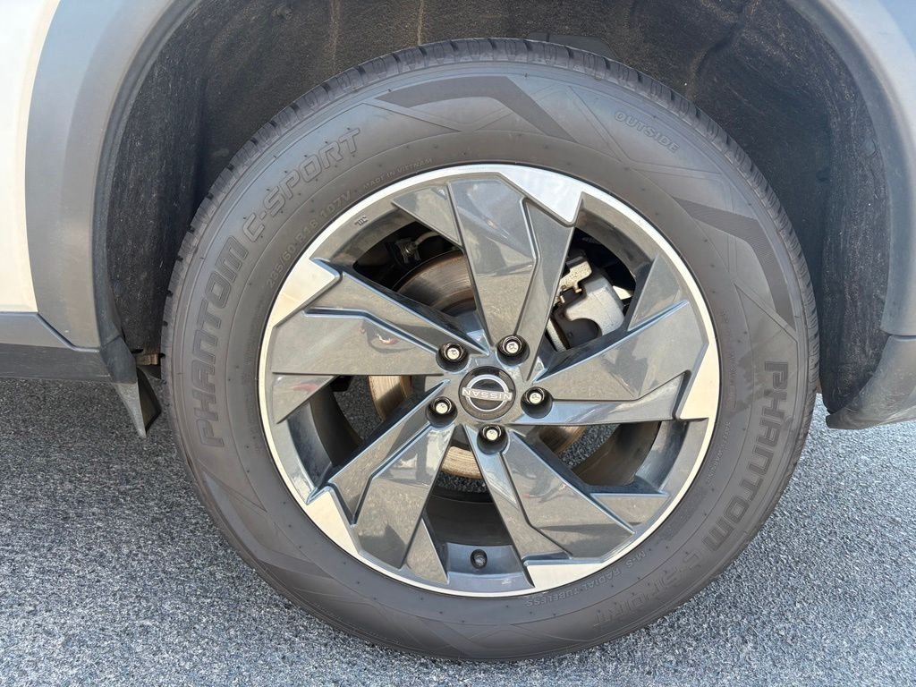 Certified Used 2025 Silver Nissan SV image 9