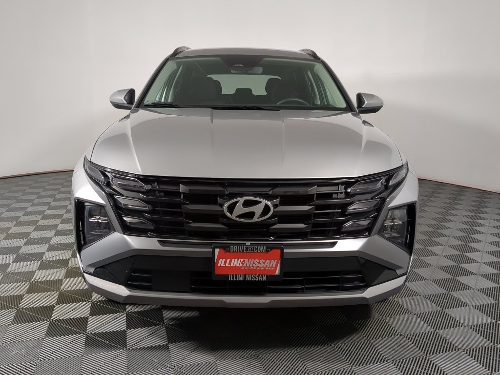 Used 2025 Shimmering Silver Hyundai SEL image 4