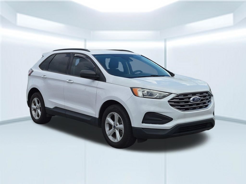 Used 2021 White Ford SE image 8