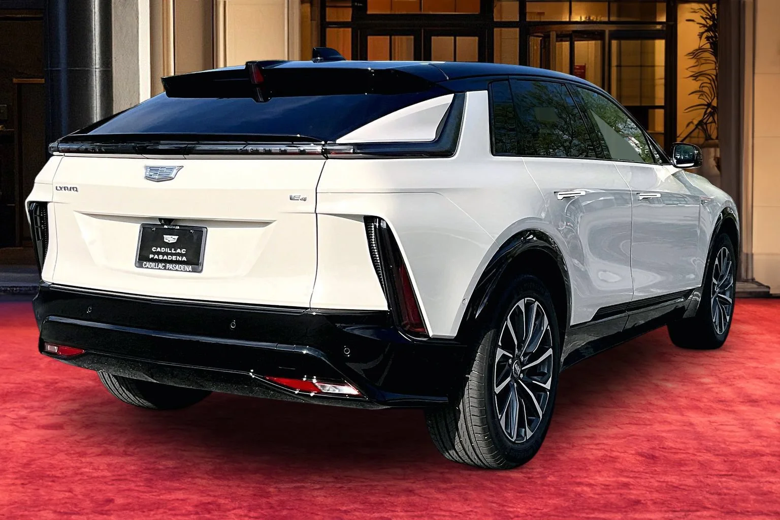 2027 Cadillac LYRIQ Sport - Photo 6