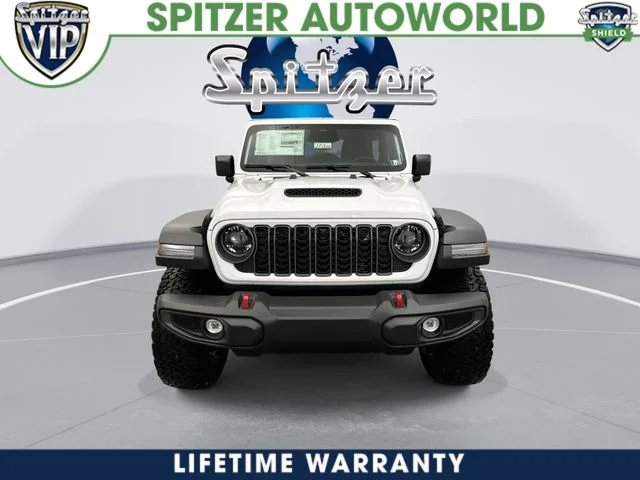New 2027 Bright White Clearcoat Jeep Rubicon image 4