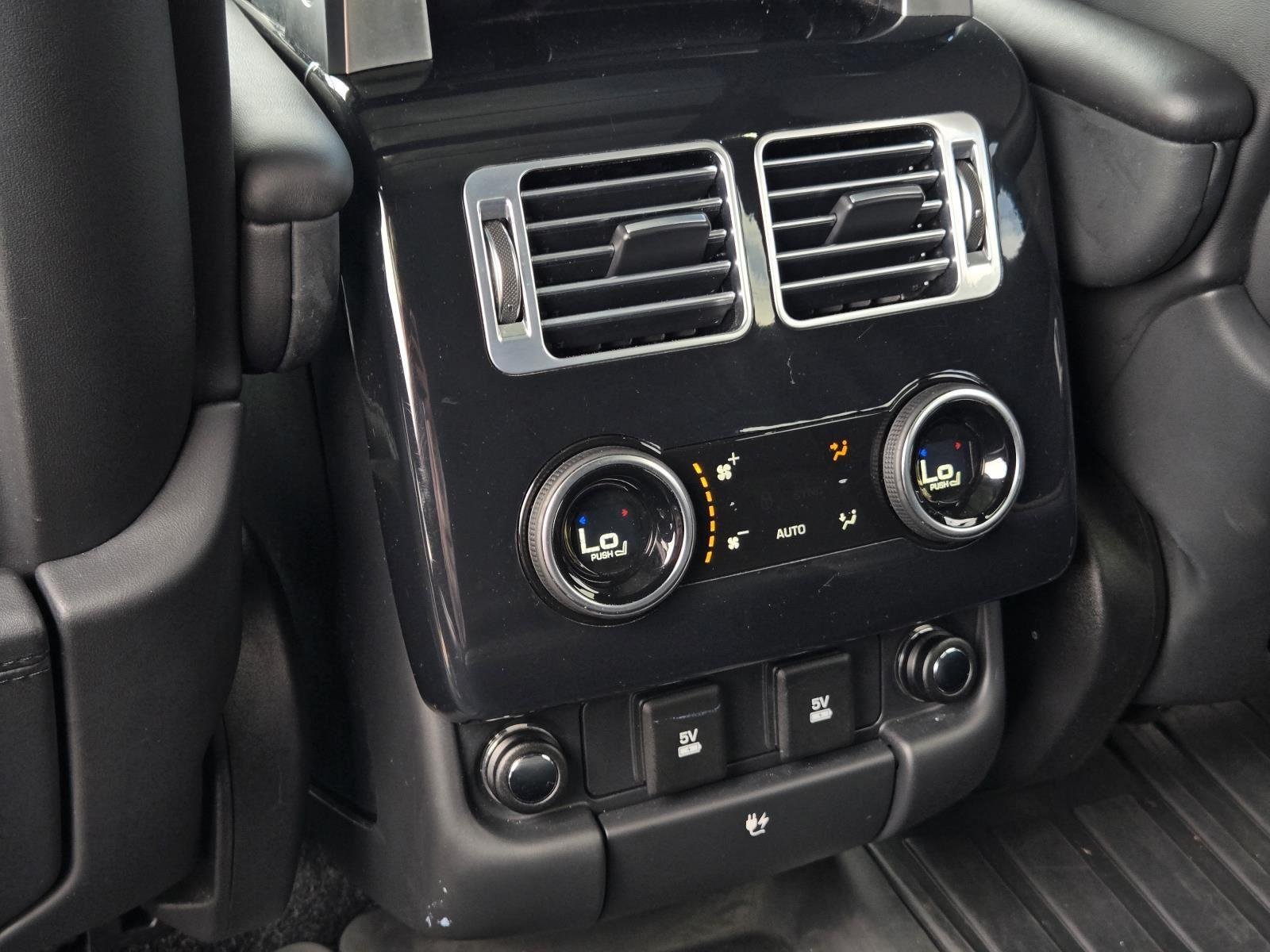 Used 2019 Carpathian Grey Premium Metallic Land Rover SC image 35