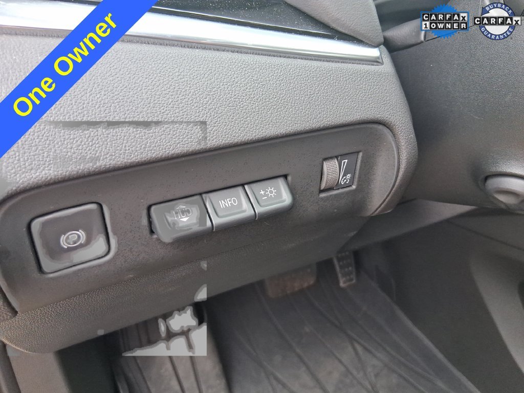 Used 2023 Black Buick Avenir image 27