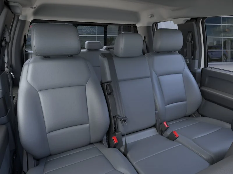 New 2026 Oxford White Ford F-550® XL image 10