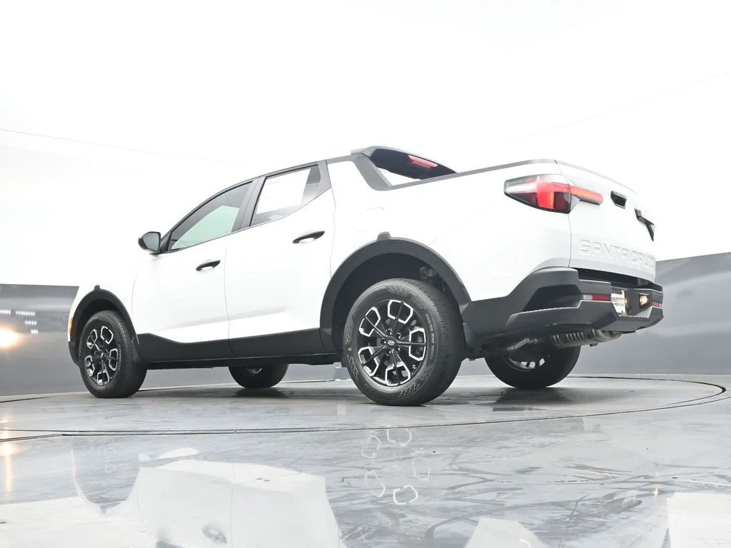 Used 2023 White Hyundai SEL image 44