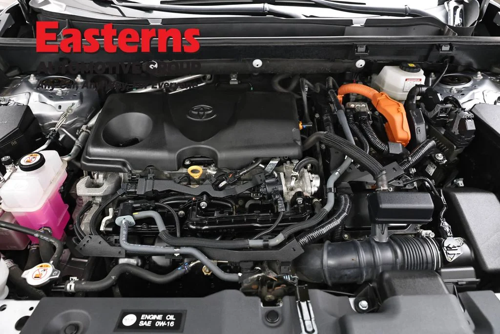 Used 2024 Silver Toyota XLE image 7