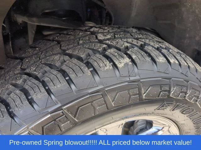 Used 2025 Gray Ford XLT image 19