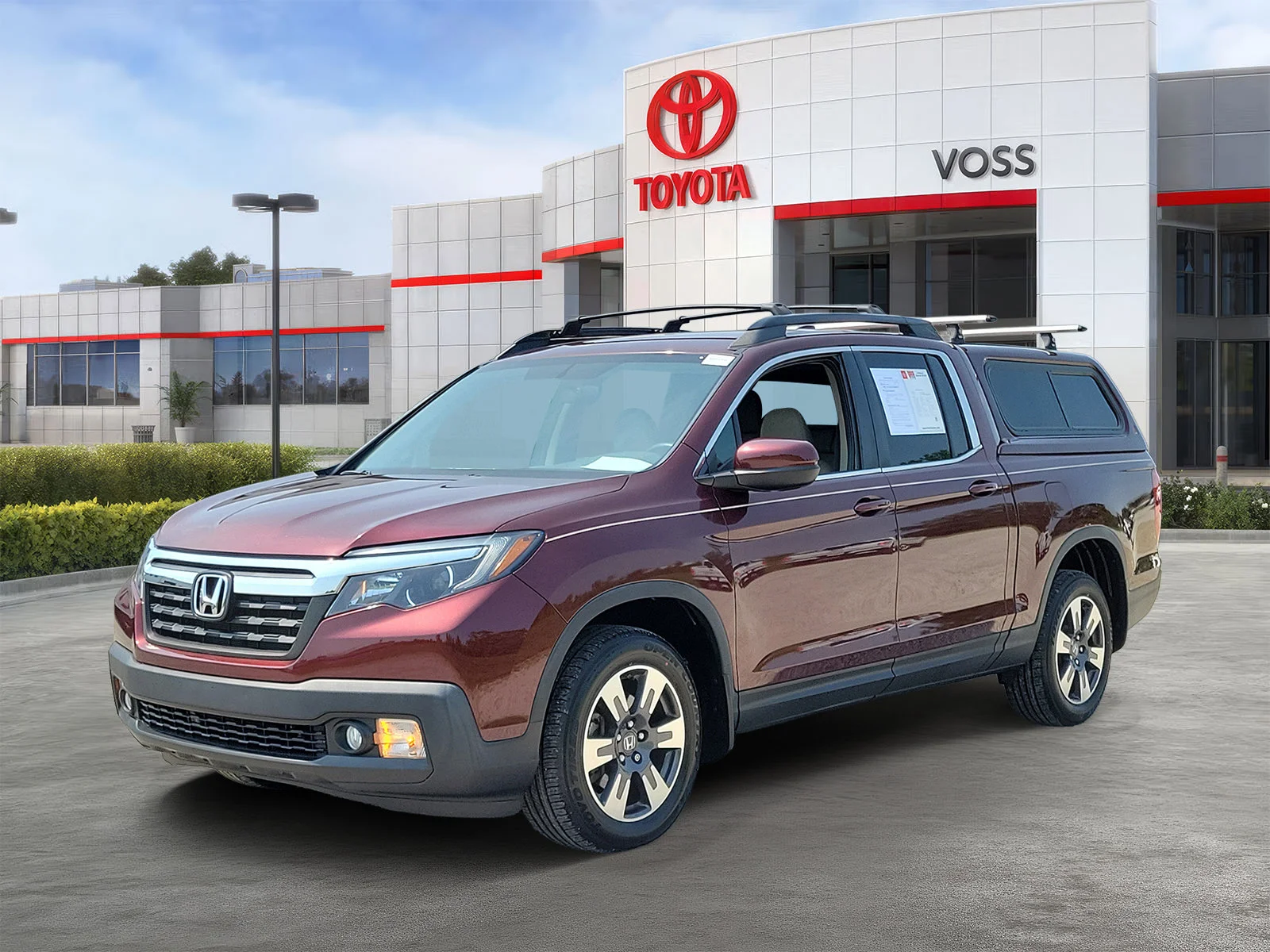 Used 2018 Deep Scarlet Pearl Honda RTL image 2