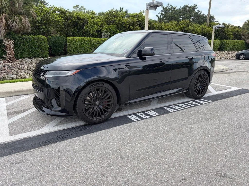2025 Land Rover Range Rover Sport P635 MHEV SV Edition Two's photo