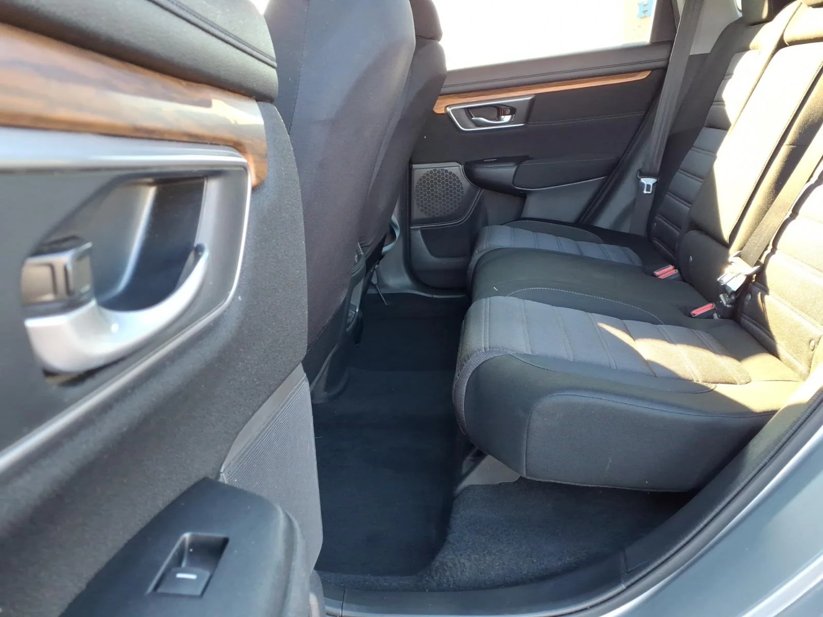 Used 2019 Lunar Silver Metallic Honda EX image 5