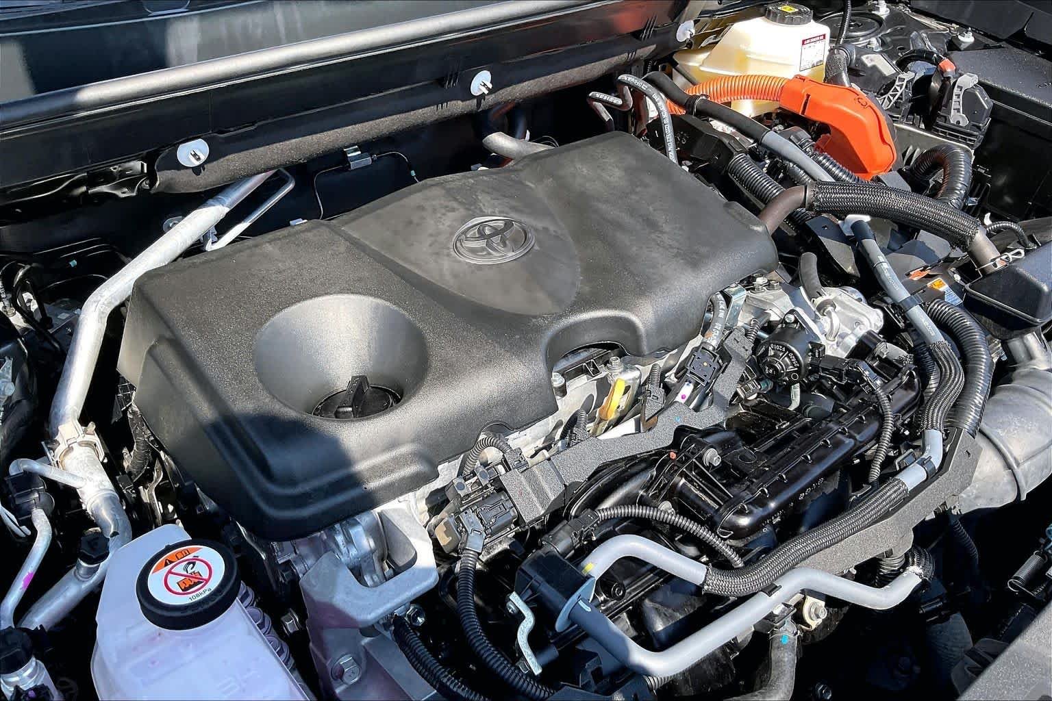 2023 Toyota RAV4 XLE - Photo 33