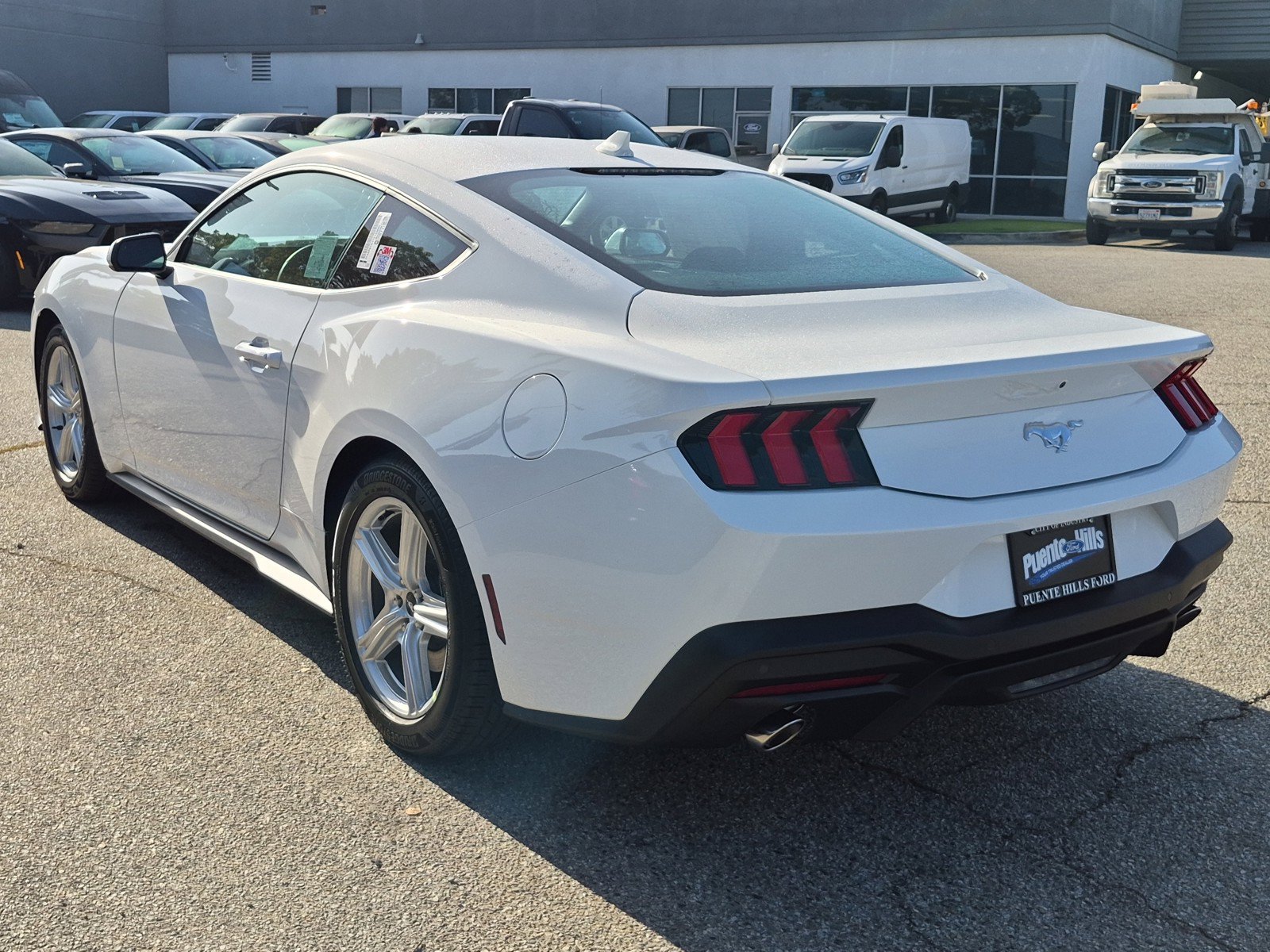 New 2026 Oxford White Ford EcoBoost® Fastback image 5