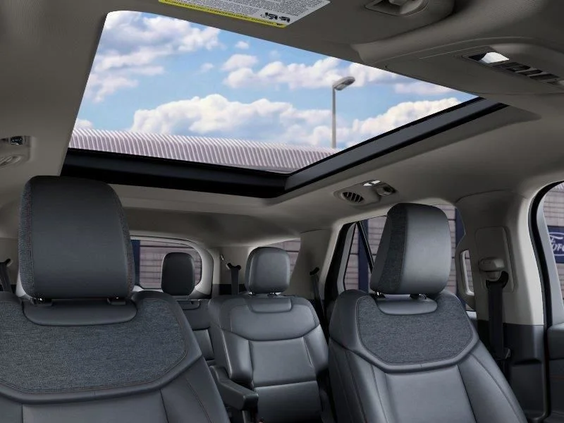 New 2027 Carbonized Gray Metallic Ford Active image 22