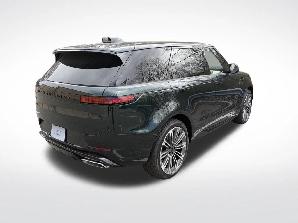 New 2026 Green Land Rover Dynamic SE image 8