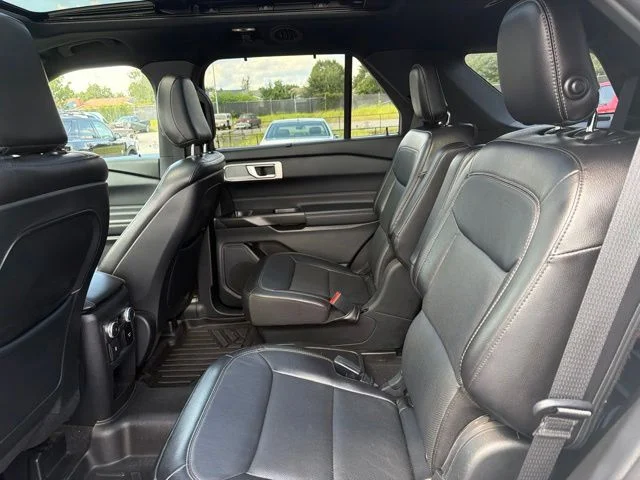 Used 2020 Oxford White Ford Limited image 9