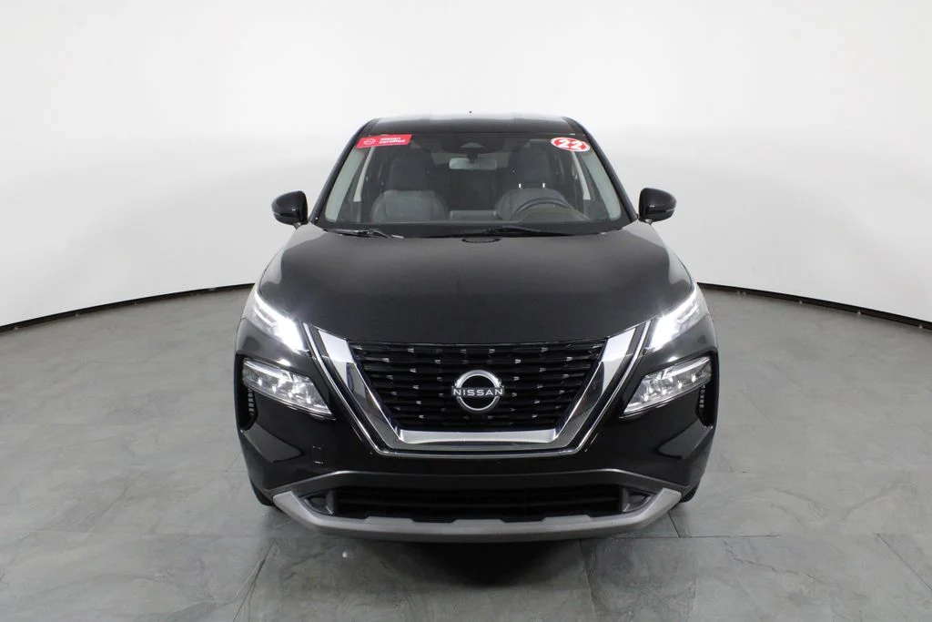2022 Nissan Rogue SV - Photo 13