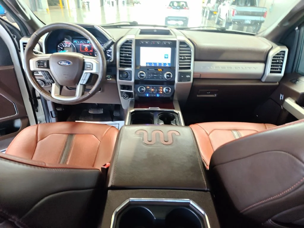 Used 2020 White Ford King Ranch image 27