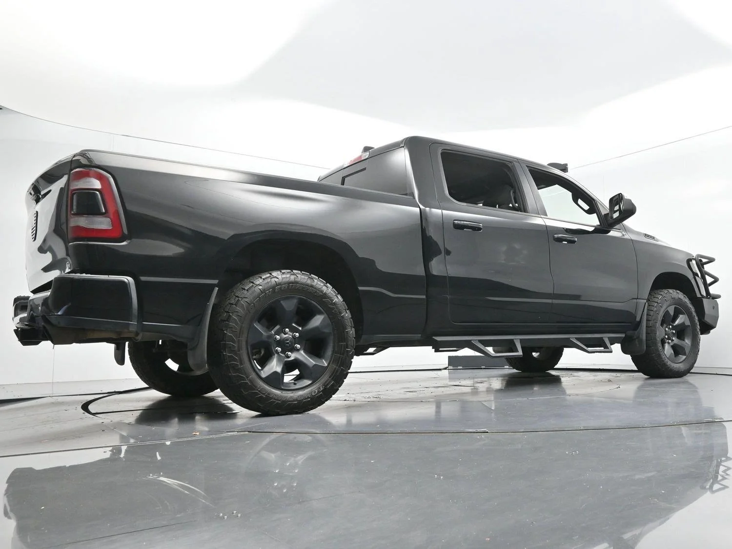 Used 2019 Diamond Black Crystal Pearlcoat Ram Big Horn/Lone Star image 45