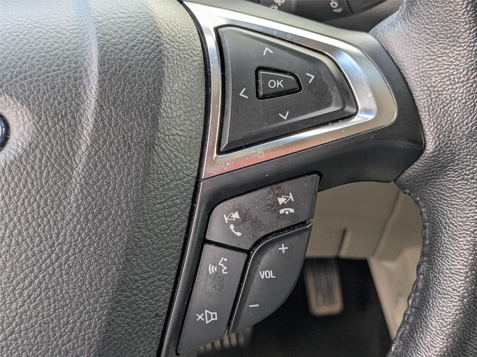 Used 2020 Star White Metallic Tri-Coat Ford Titanium image 15