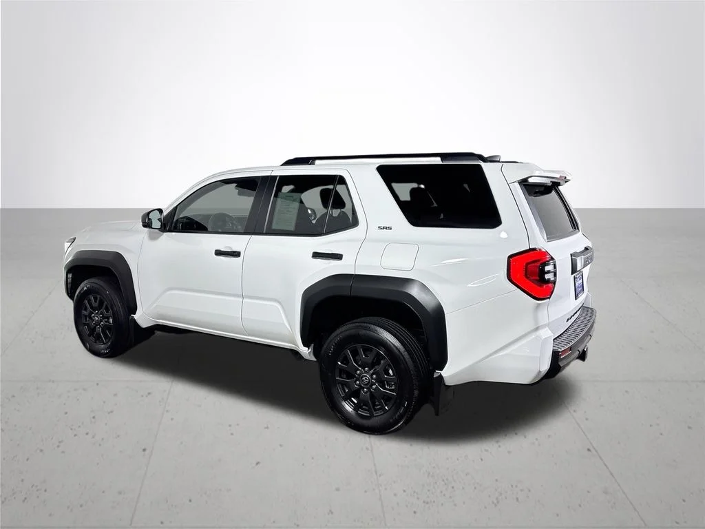 Used 2025 White Toyota SR5 image 8