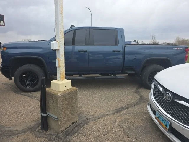 2024 Chevrolet Silverado HD Custom 4WD Crew Cab Standard Box's photo