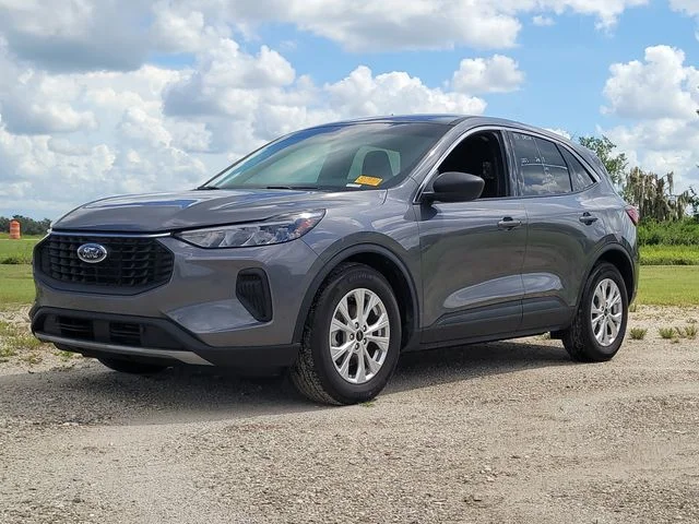 Used 2023 Gray Ford Active image 33