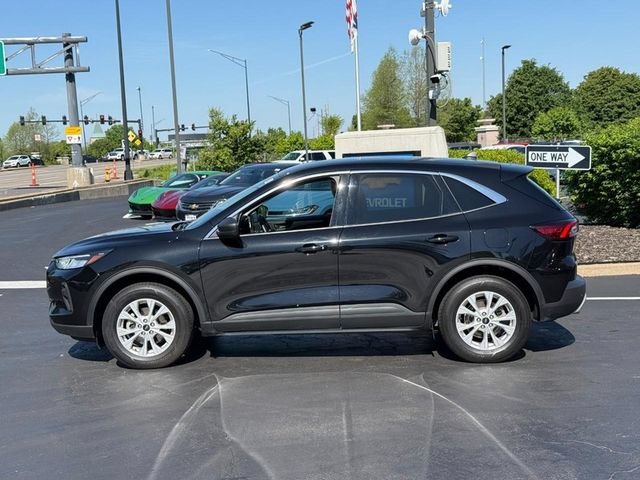 Used 2024 Black Ford Active image 2