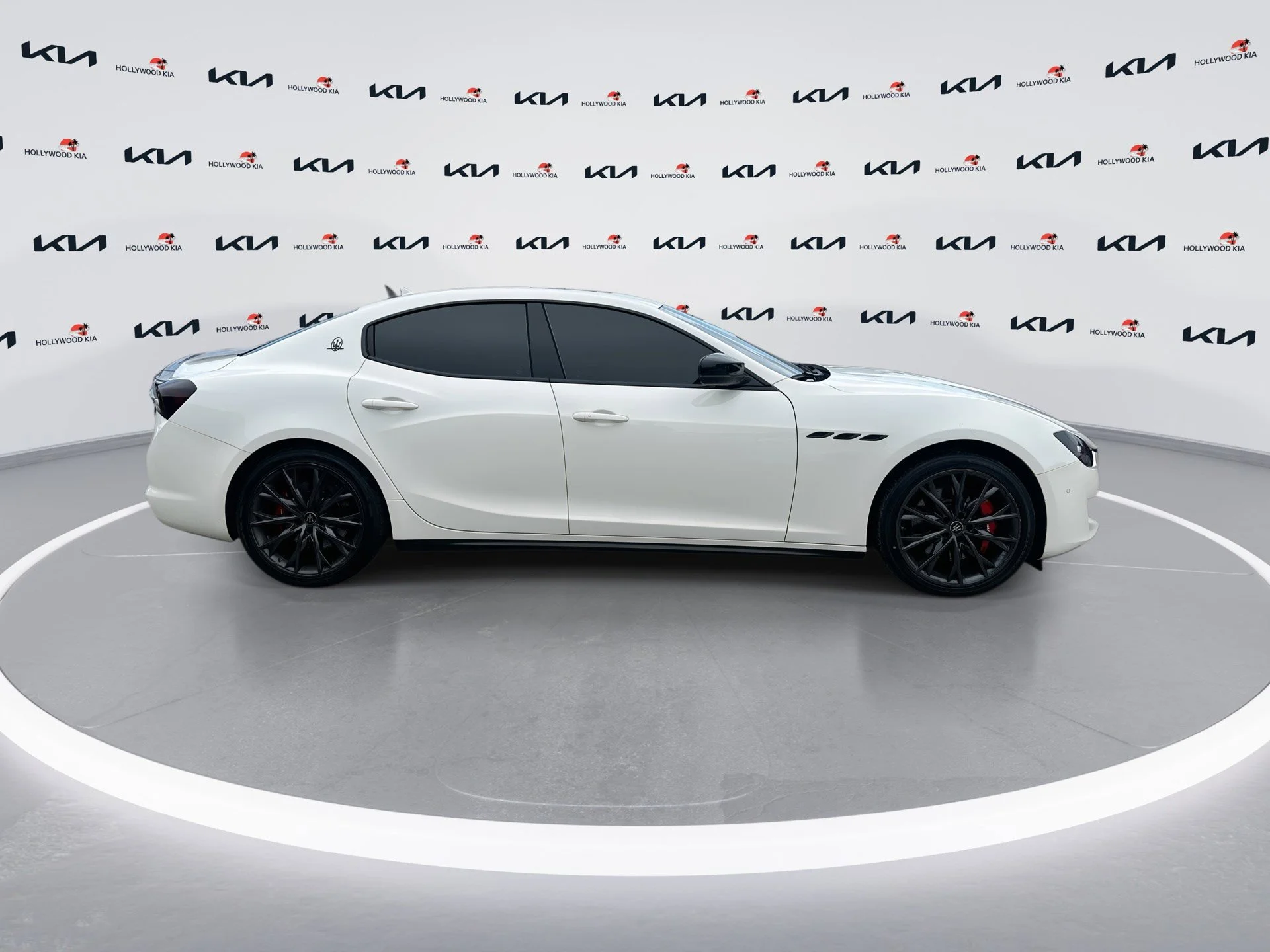 Used 2021 Bianco Alpi Tri-Coat Maserati S image 9