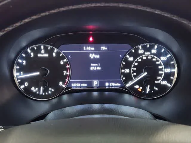 Used 2020 Moonstone White INFINITI LUXE image 16