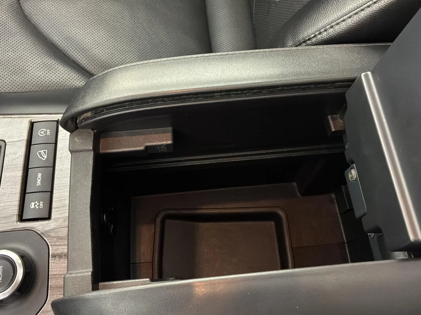 Used 2022 Celestial Silver Metallic Toyota Platinum image 39