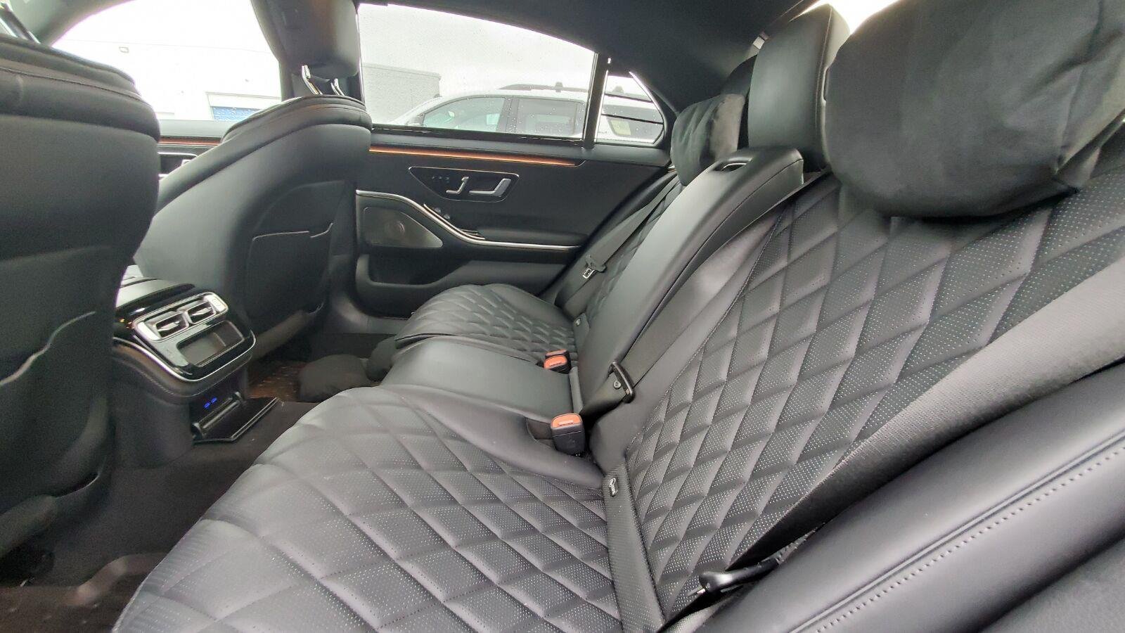 Used 2024 Black Mercedes-Benz S 580 image 5