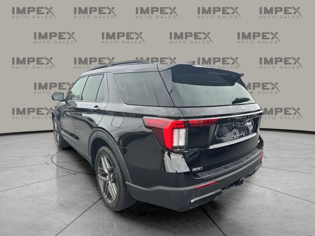 Used 2025 Black Ford ST-Line image 3