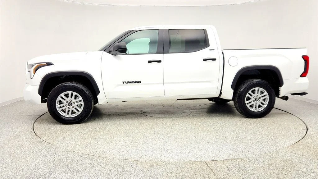 Used 2025 Ice Cap Toyota SR5 CrewMax 5.5