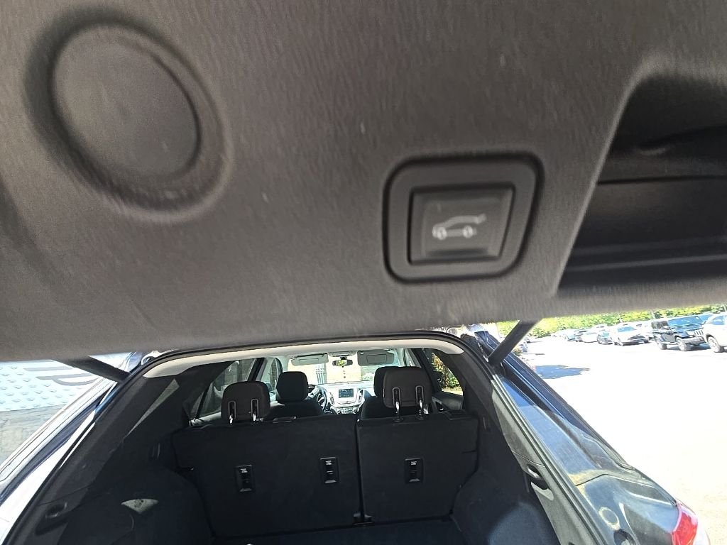 Used 2019 Storm Blue Metallic Chevrolet LT image 9