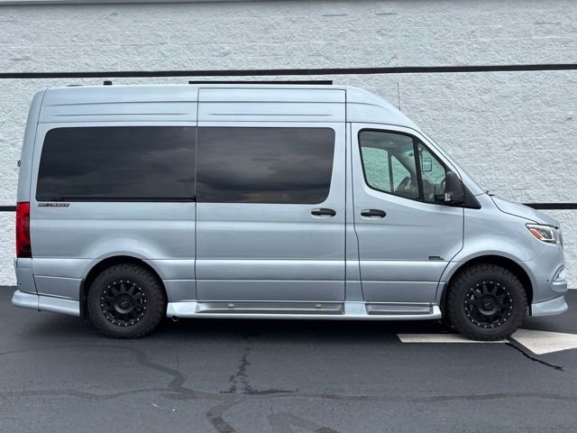 New 2026 White Mercedes-Benz Midwest Luxe Cruiser image 8