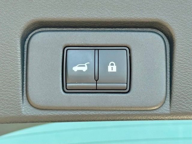 Used 2024 White Nissan SV image 35