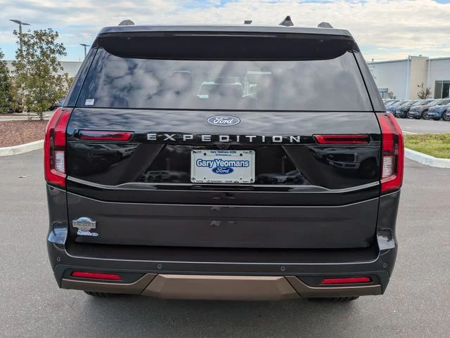 New 2026 Gray Ford King Ranch image 5