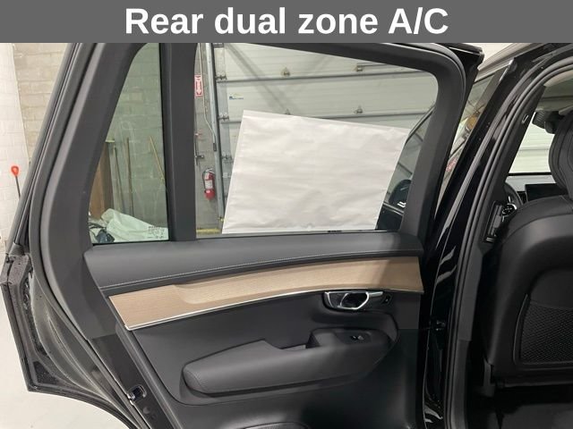 2026 Volvo XC90 Plus - Photo 15