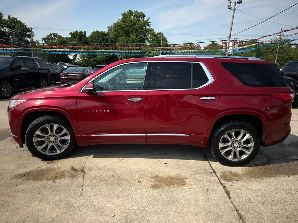 Used 2019 Red Chevrolet Premier image 16