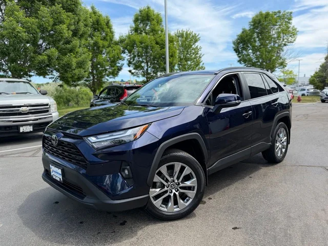 2023 Toyota RAV4 XLE Premium