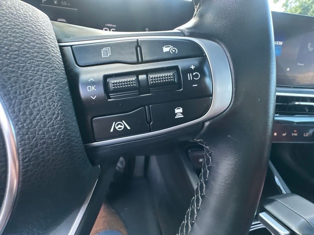 Used 2025 Black Kia GT-Line image 15