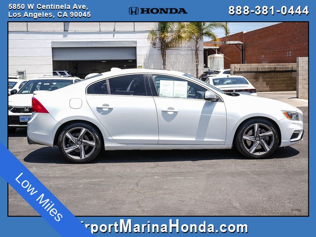 Used 2015 Crystal White Pearl Volvo T6 R-Design image 18