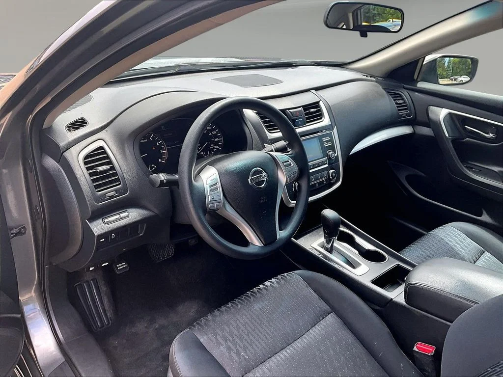 Used 2017 Gray Nissan 2.5 S image 21