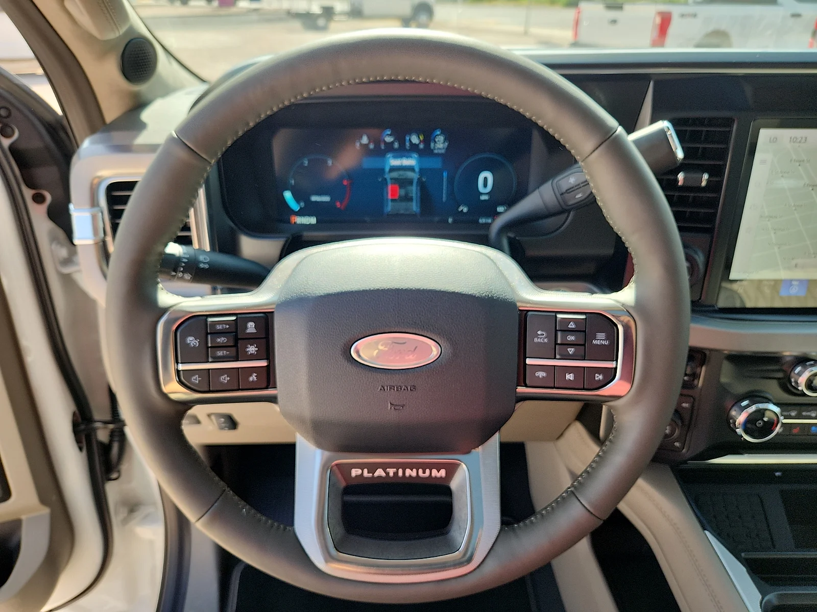 New 2026 Star White Metallic Tri-Coat Ford Platinum image 21