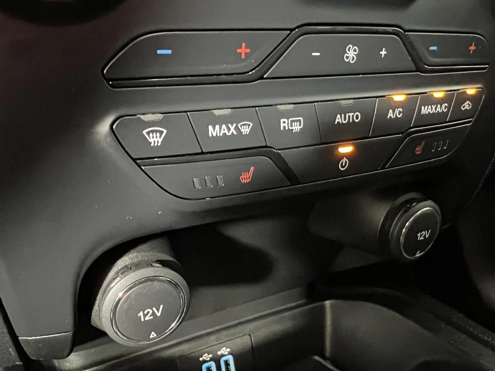Used 2021 Shadow Black Ford  image 7